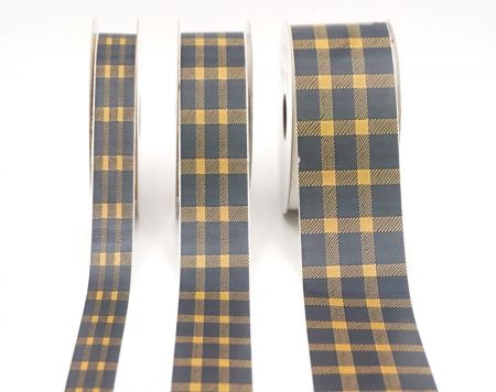 Marineblaues und Gelbes Karoband_AI